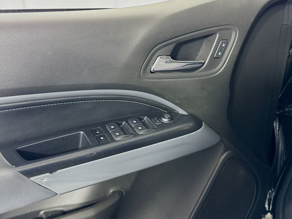 Used 2015 Chevrolet Colorado Z71 image 18