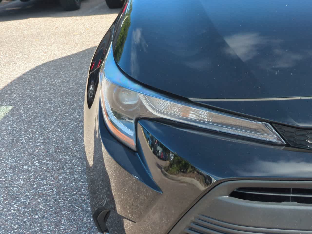 Certified 2025 Toyota Corolla LE FWD image 10