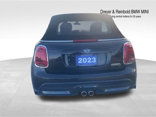 Used 2023 MINI Cooper S w/ Signature Upholstery Package image 7