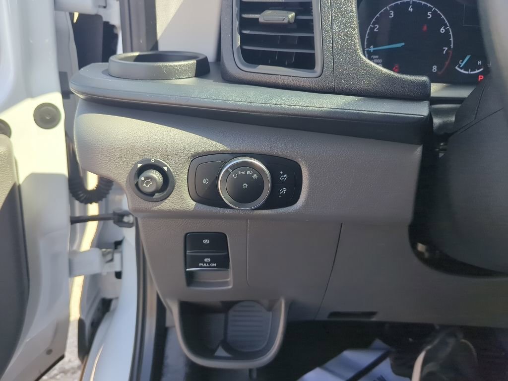 Used 2023 Ford Transit 250 Low Roof AWD w/ Exterior Upgrade Package image 18