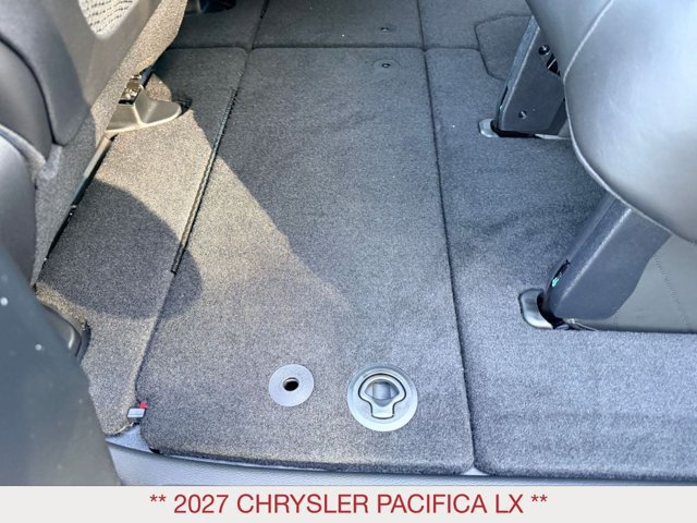 New 2027 Chrysler Pacifica LX FWD image 19