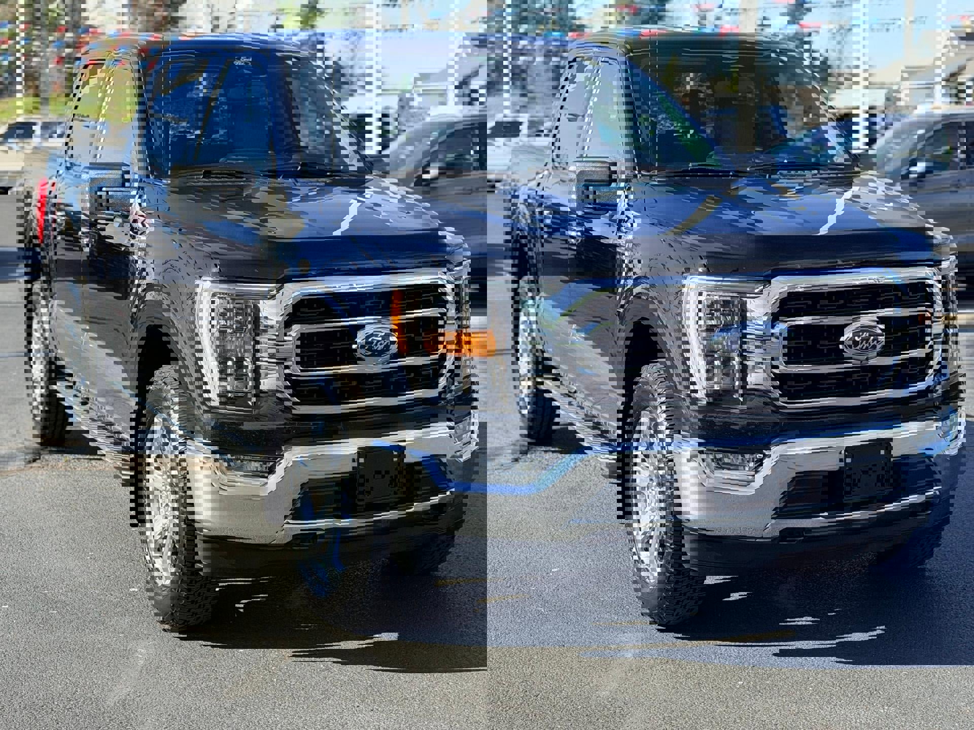 Used 2022 Ford F150 XLT w/ Equipment Group 302A High image 3