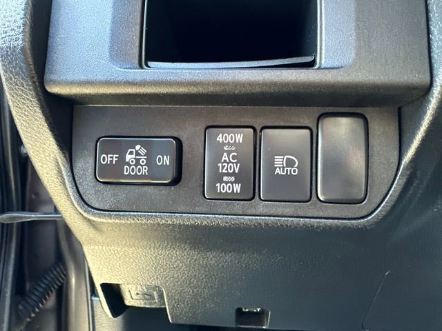 Certified 2019 Toyota Tacoma TRD Sport w/ Technology Package AWD/4WD image 29