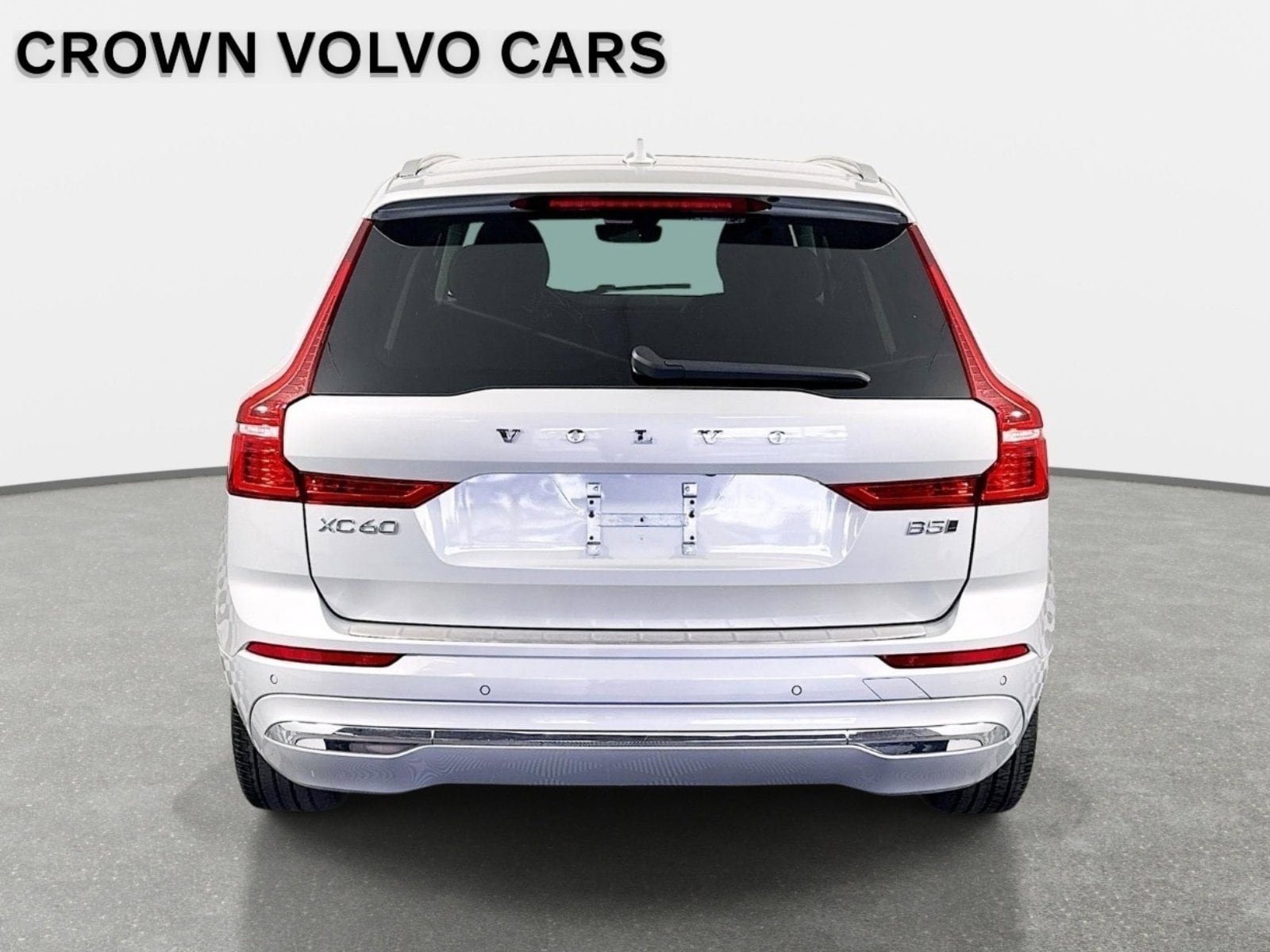 Used 2023 Volvo XC60 B5 Plus w/ Protection Package Premier AWD/4WD image 6