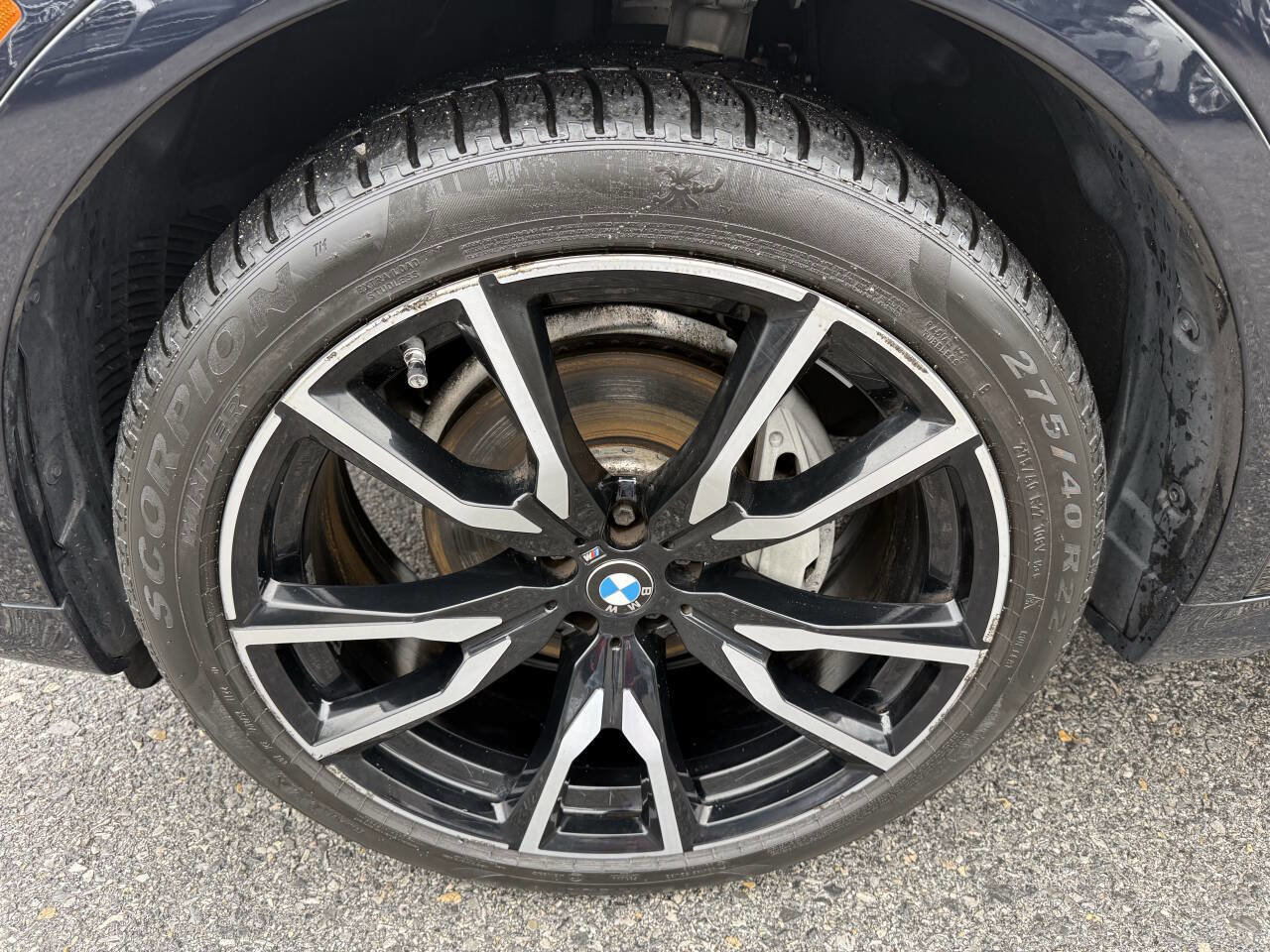 Used 2021 BMW X7 xDrive40i w/ M Sport Package image 35
