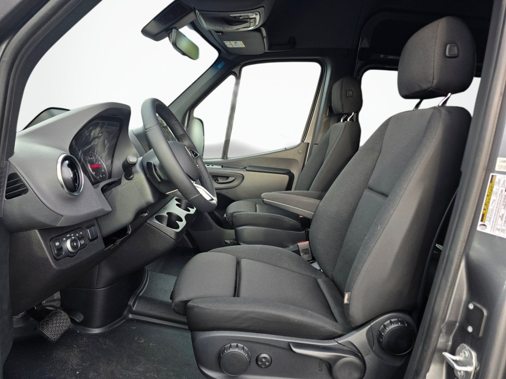 New 2026 Mercedes-Benz Sprinter 2500 image 10