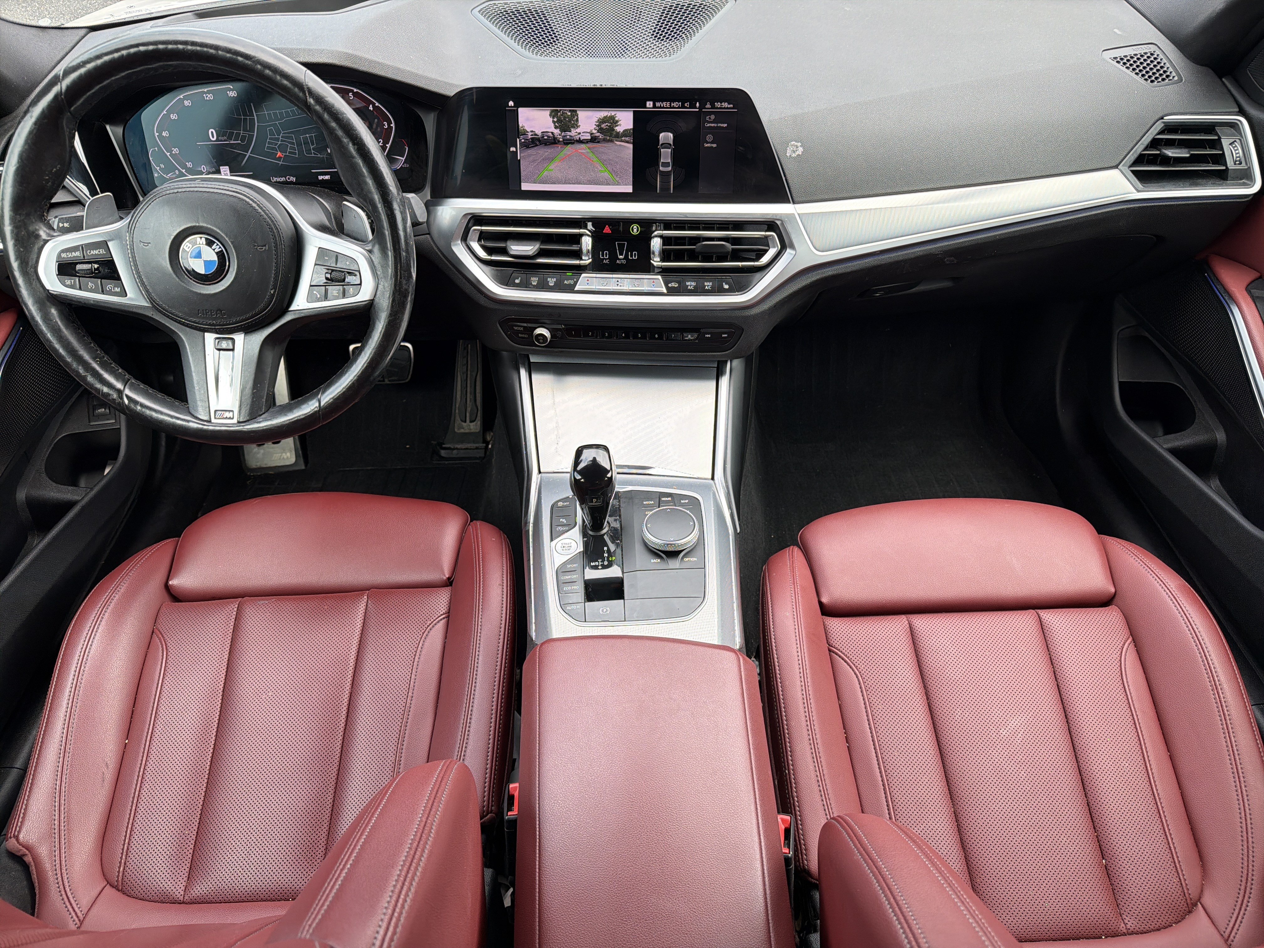 Certified 2022 BMW 330i Sedan w/ M Sport Package RWD image 3