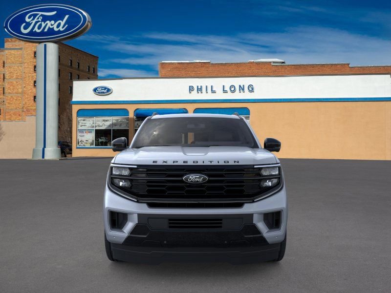 New 2026 Ford Expedition Platinum w/ Stealth Appearance Package AWD/4WD image 6
