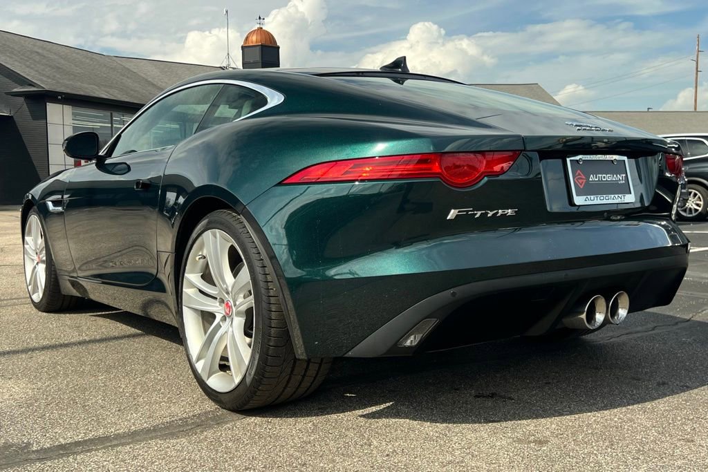 Used 2016 Jaguar F-TYPE Coupe image 5