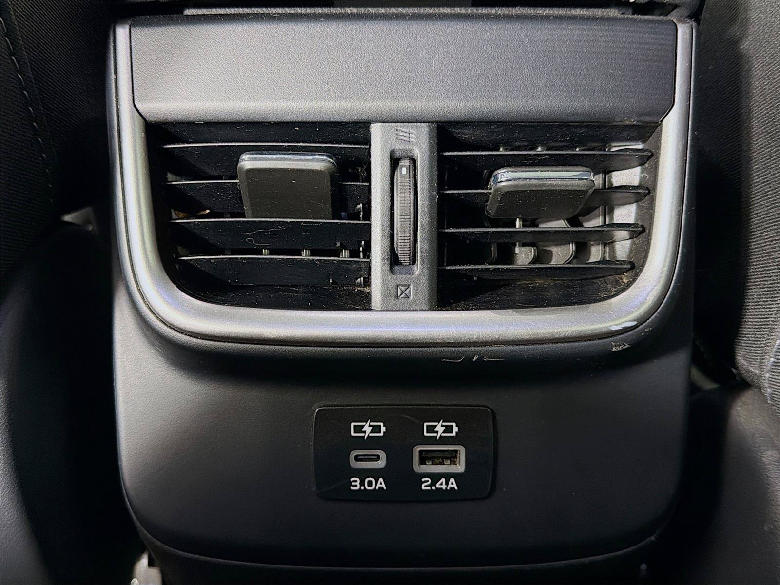 Used 2024 Subaru Legacy Premium AWD/4WD image 29