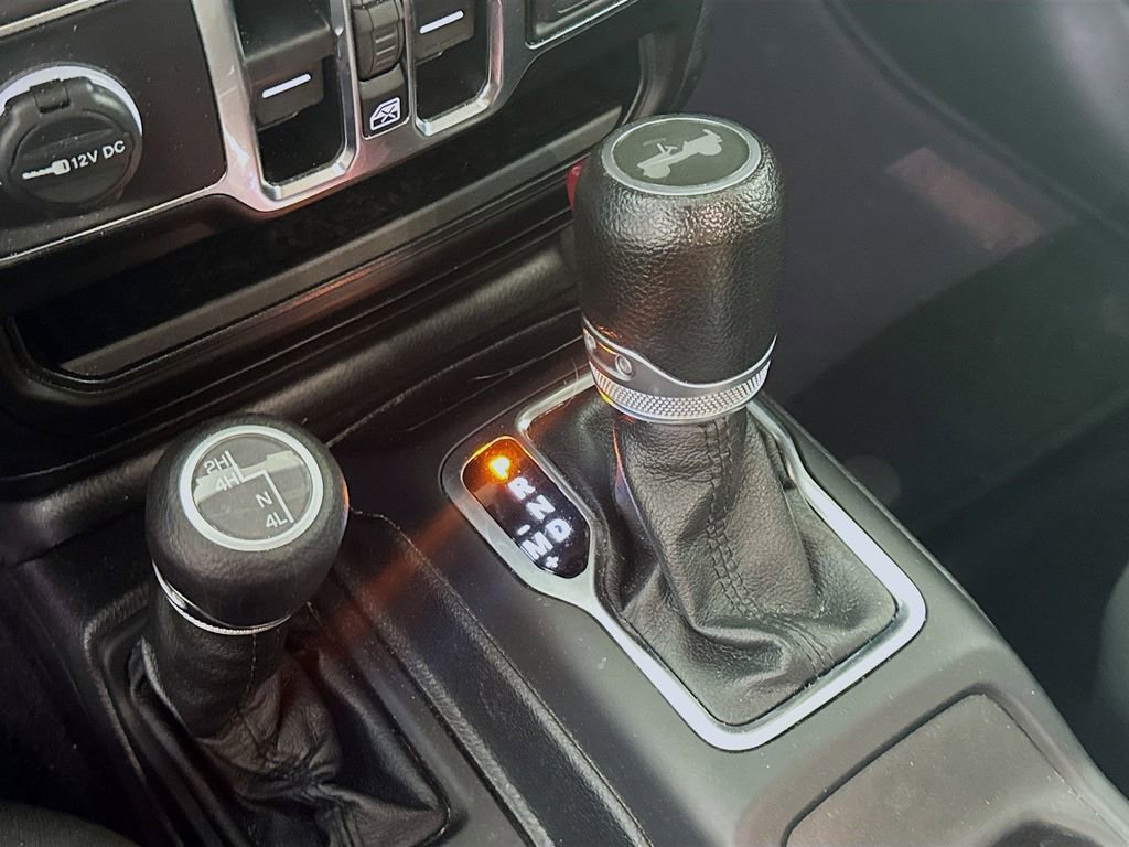 Used 2020 Jeep Wrangler Unlimited Sport S image 16