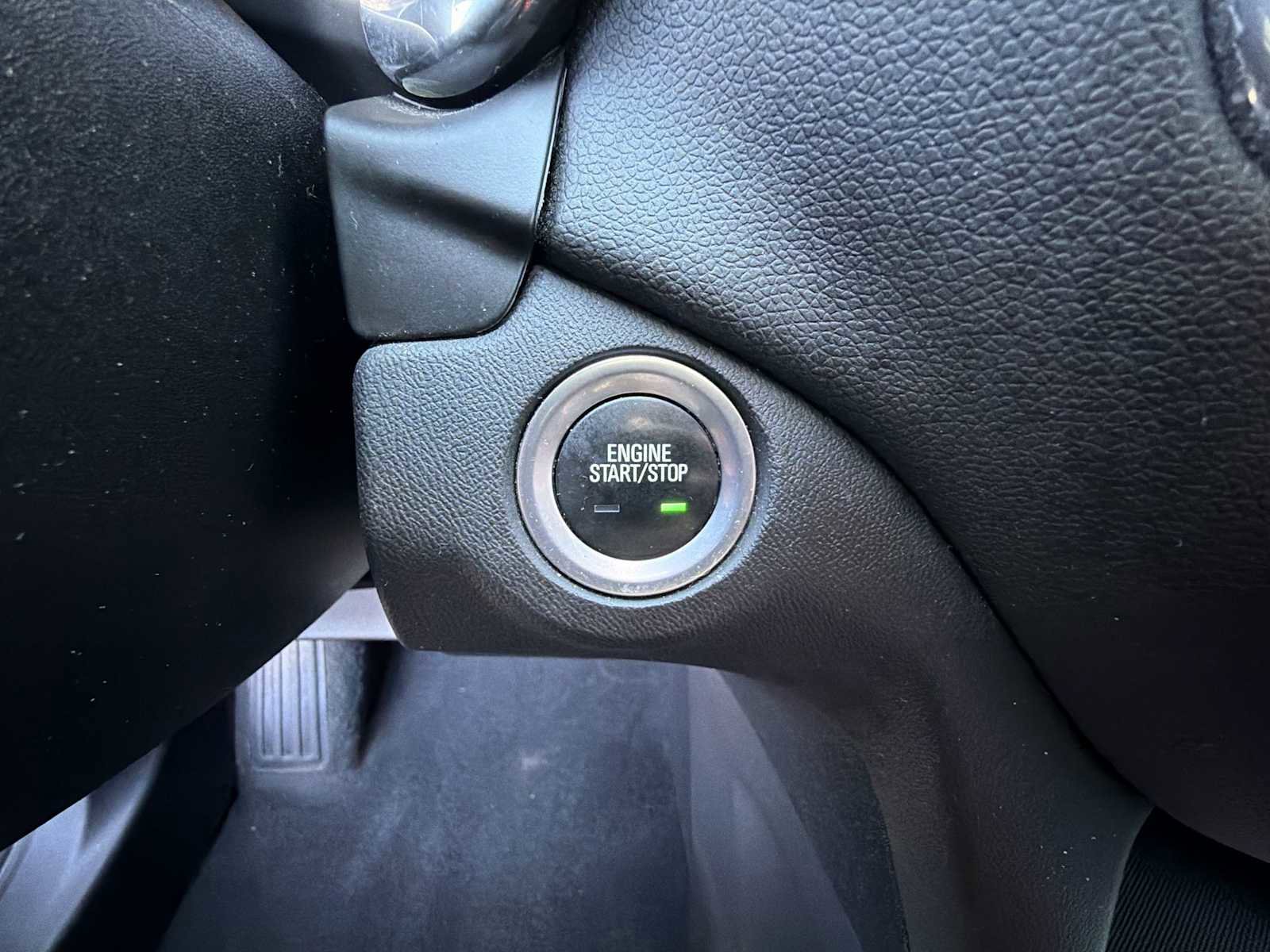 Used 2019 Chevrolet Equinox LT image 16