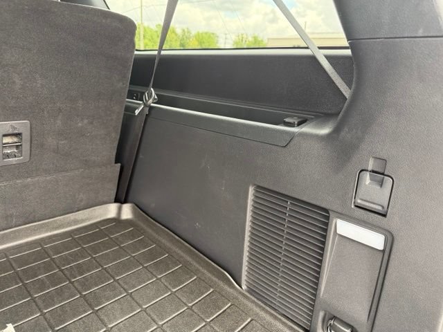 Used 2023 Ford Expedition Max Platinum AWD/4WD image 11
