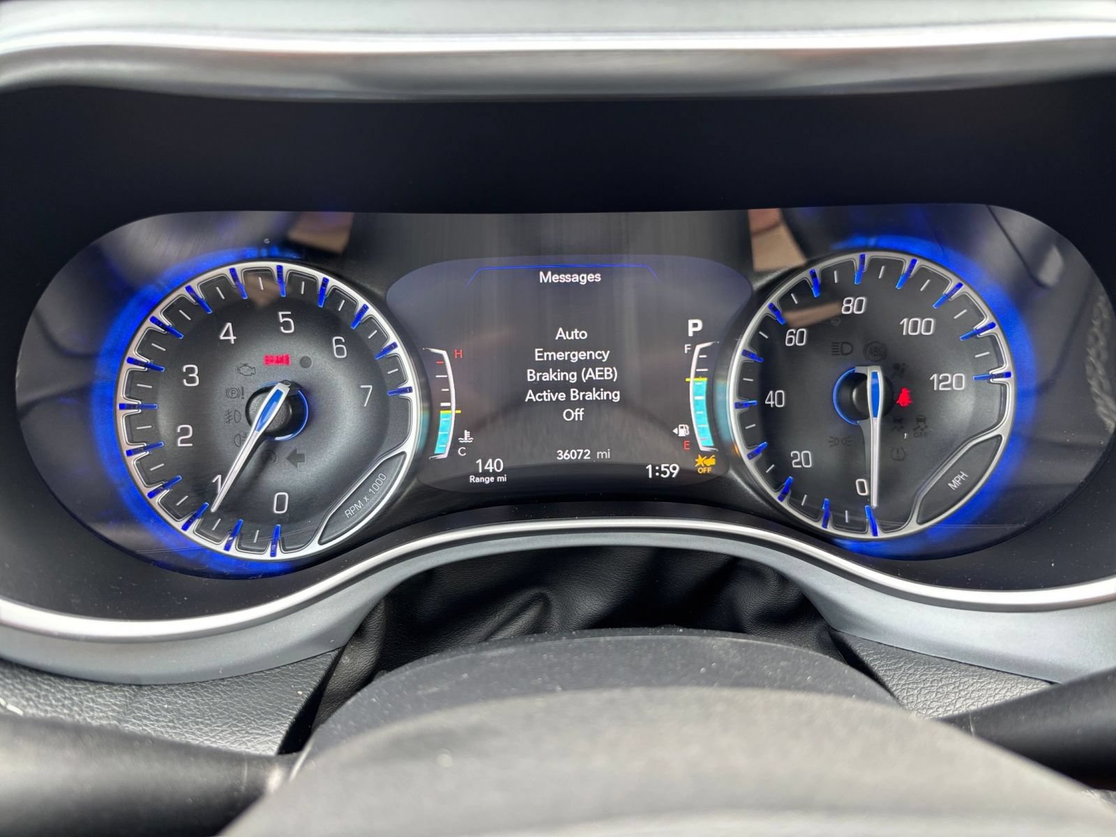 Used 2025 Chrysler Pacifica Limited FWD image 44
