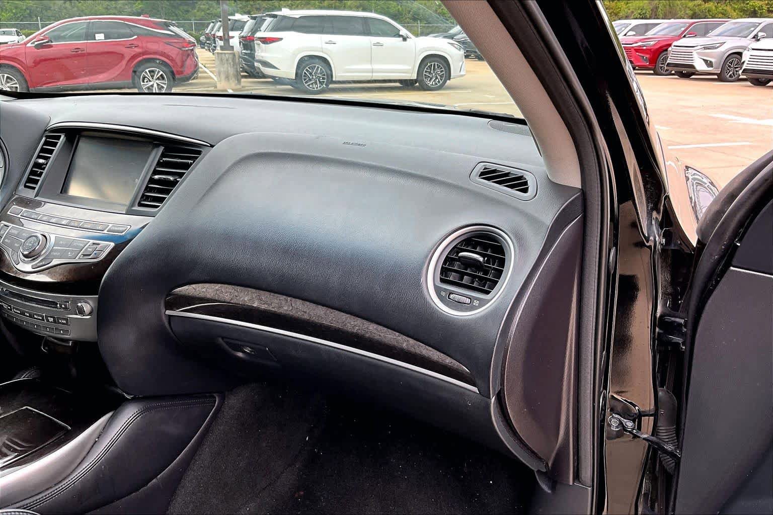 Used 2015 INFINITI QX60 FWD w/ Premium Plus Package image 16