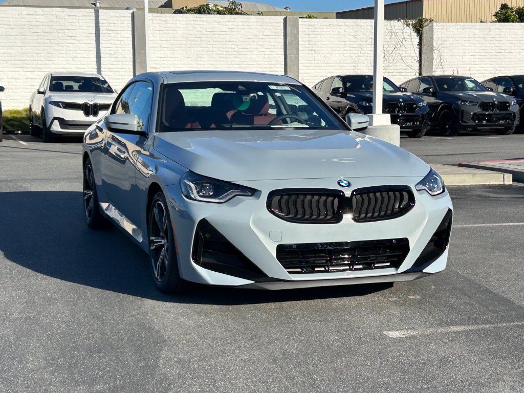 New 2026 BMW 230i Coupe w/ Premium Package RWD image 7