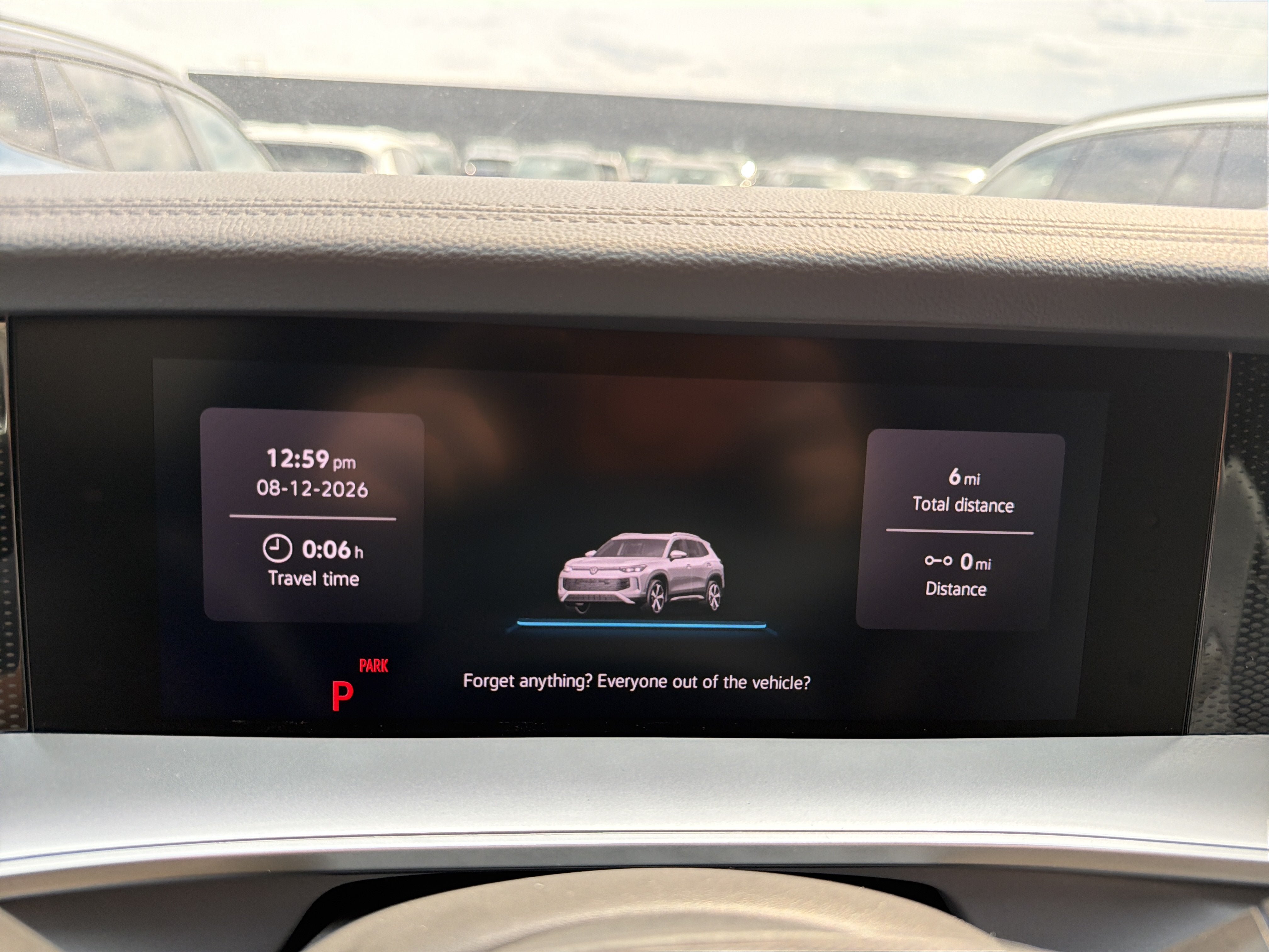 New 2026 Volkswagen Tiguan SE R-Line AWD/4WD image 17