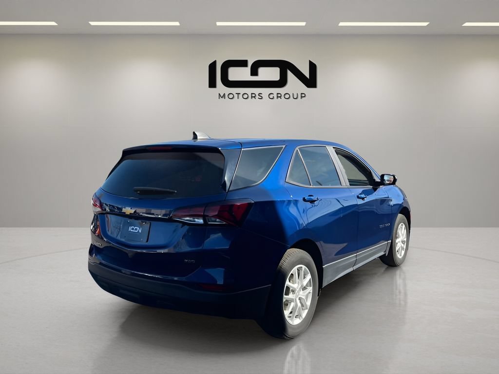 Used 2022 Chevrolet Equinox LS w/ LS Convenience Package AWD/4WD image 5