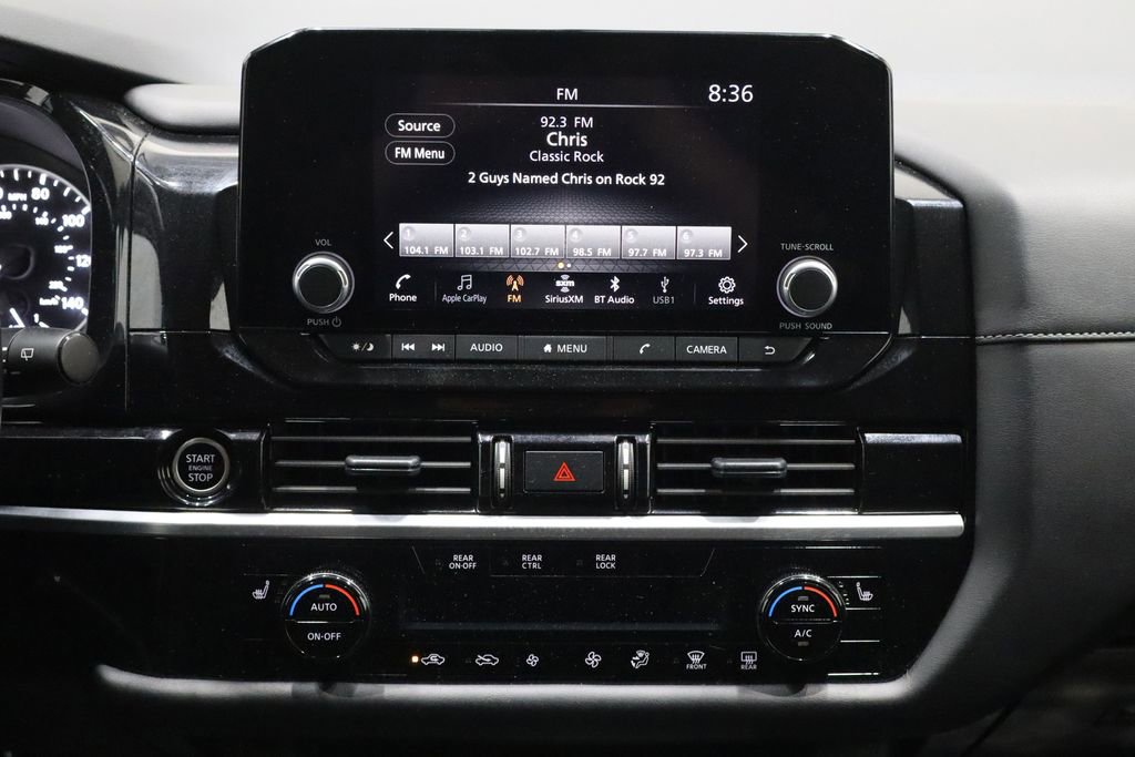 Used 2024 Nissan Pathfinder SV image 32