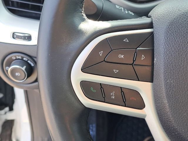 Used 2018 Jeep Cherokee Trailhawk w/ Comfort/Convenience Group image 9