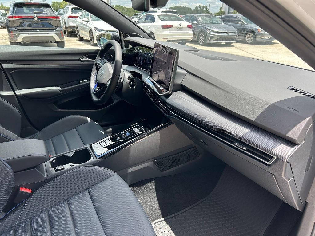 New 2026 Volkswagen Golf AWD/4WD image 37