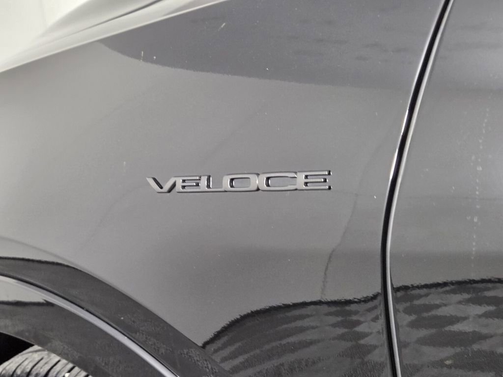 Used 2025 Alfa Romeo Tonale Veloce w/ Premium Package image 10