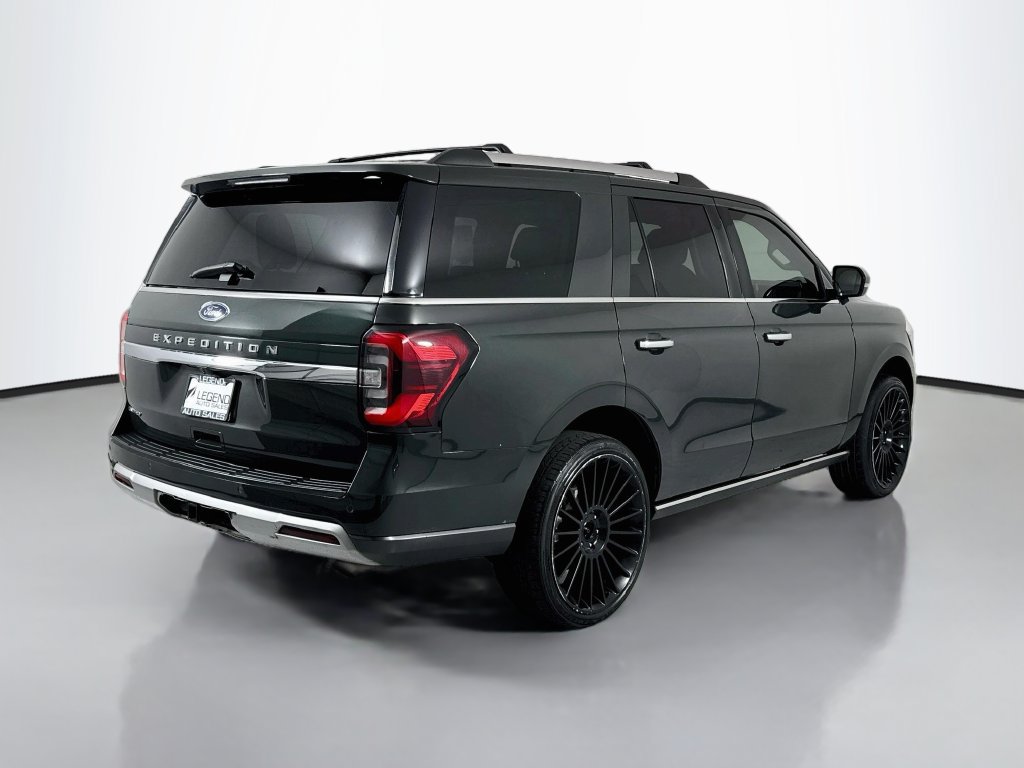 Used 2022 Ford Expedition Limited AWD/4WD image 6