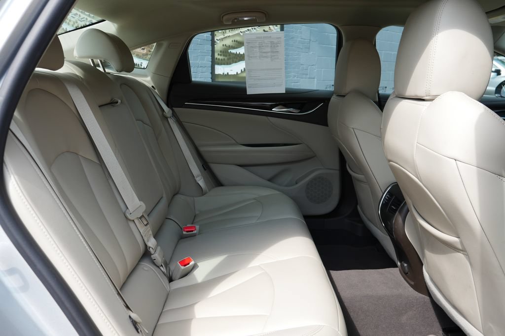 Used 2017 Buick LaCrosse Preferred FWD image 8