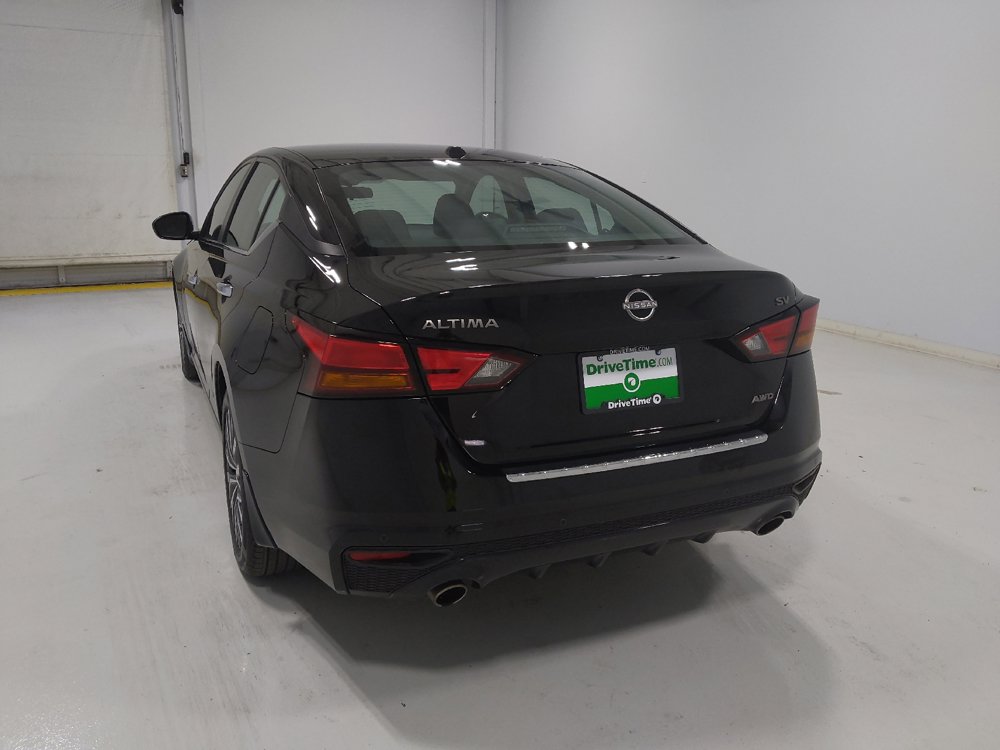 Used 2023 Nissan Altima 2.5 SV w/ SV Premium Package AWD/4WD image 6
