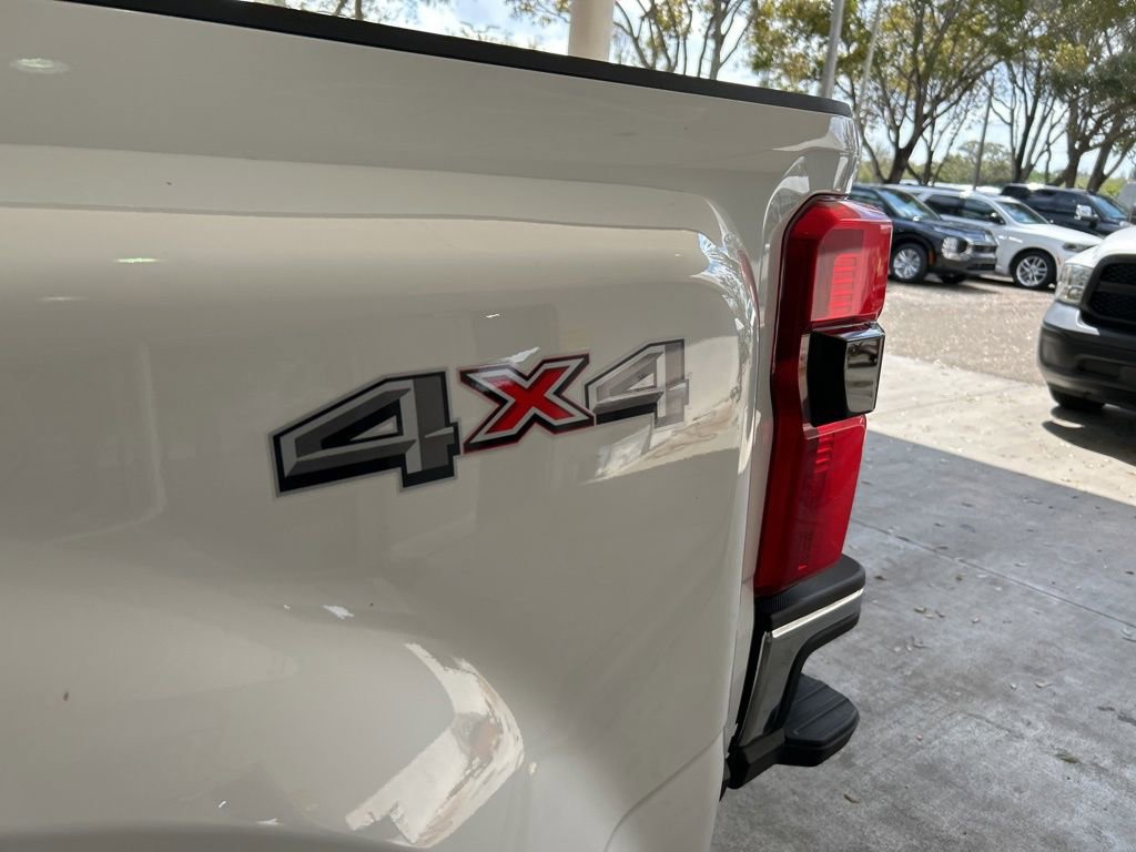 Used 2025 Ford F350 Lariat image 18