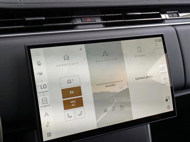 New 2025 Land Rover Range Rover SE image 12