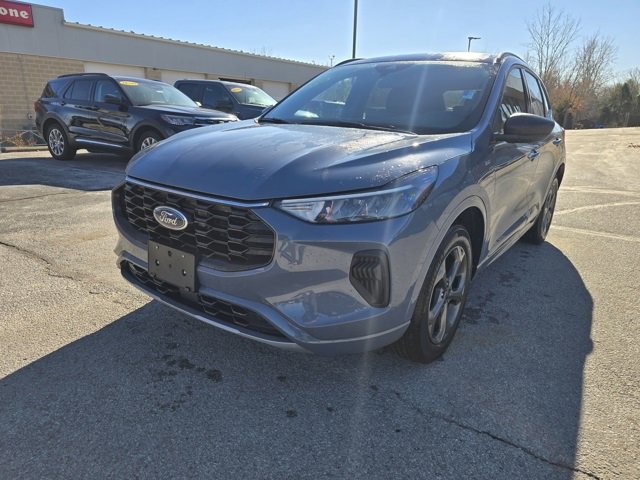 Used 2024 Ford Escape ST-Line image 7