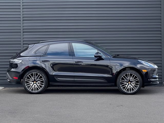 New 2026 Porsche Macan AWD/4WD image 8