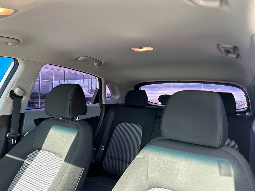 Used 2019 Hyundai Kona SE FWD image 18