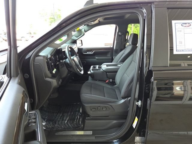 Used 2024 Chevrolet Silverado 1500 LT AWD/4WD image 20