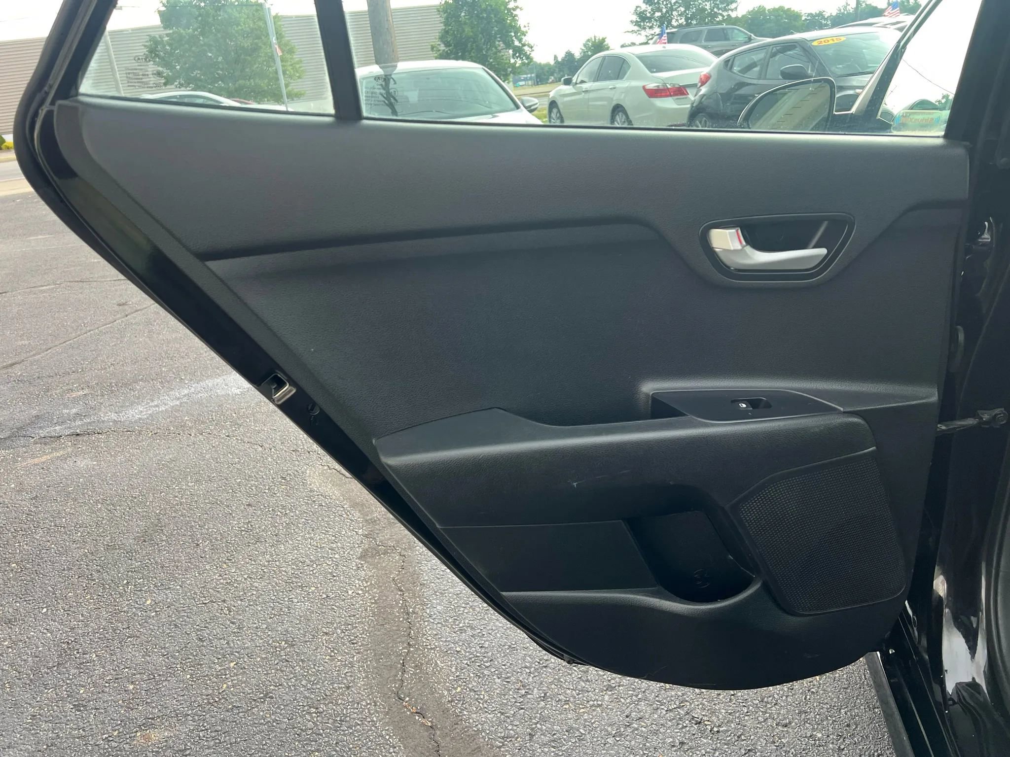 Used 2019 Kia Rio LX image 19