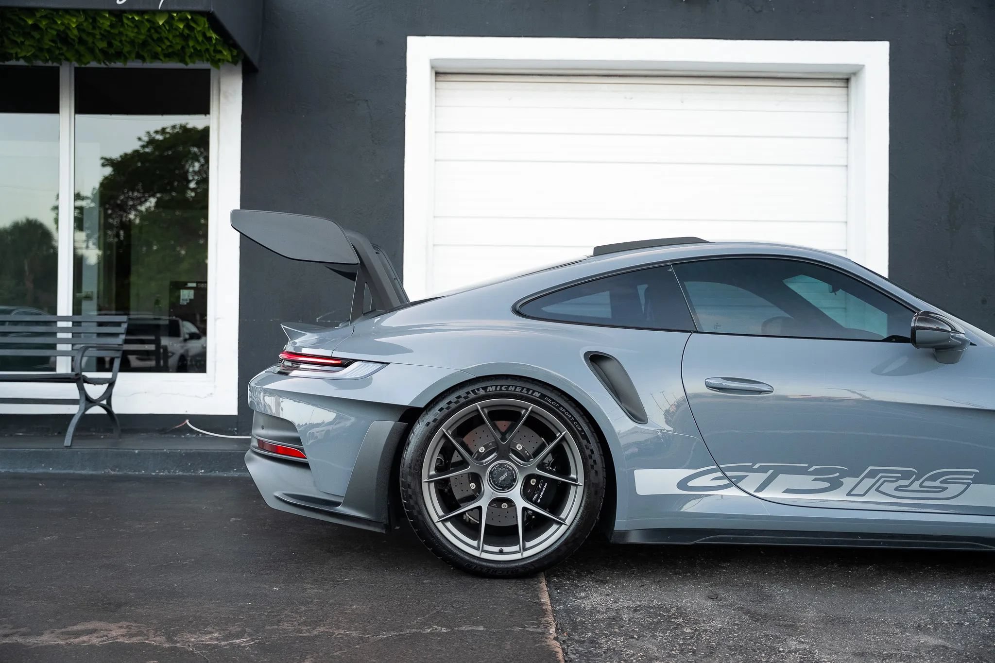 Used 2024 Porsche 911 GT3 RS RWD image 8