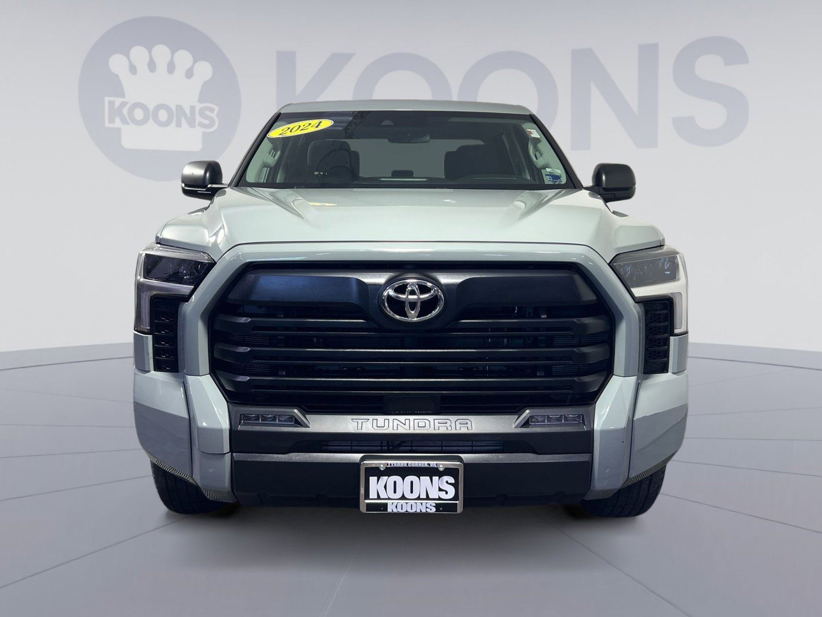 Used 2024 Toyota Tundra SR5 AWD/4WD image 4