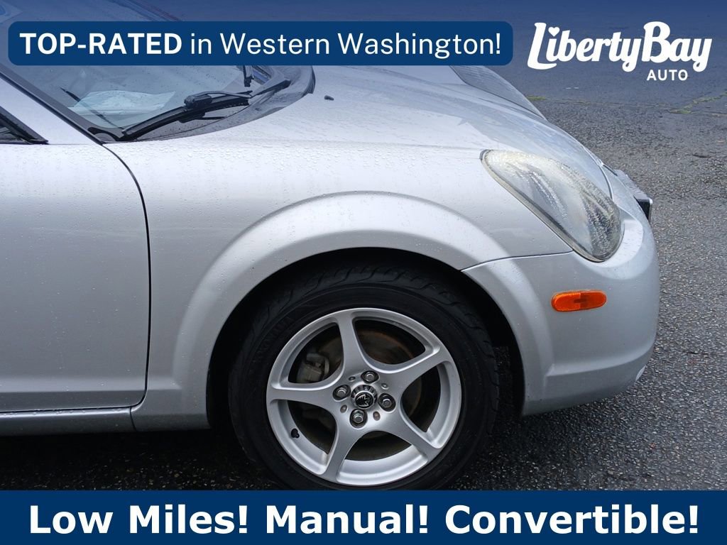 Used 2000 Toyota MR2 image 5