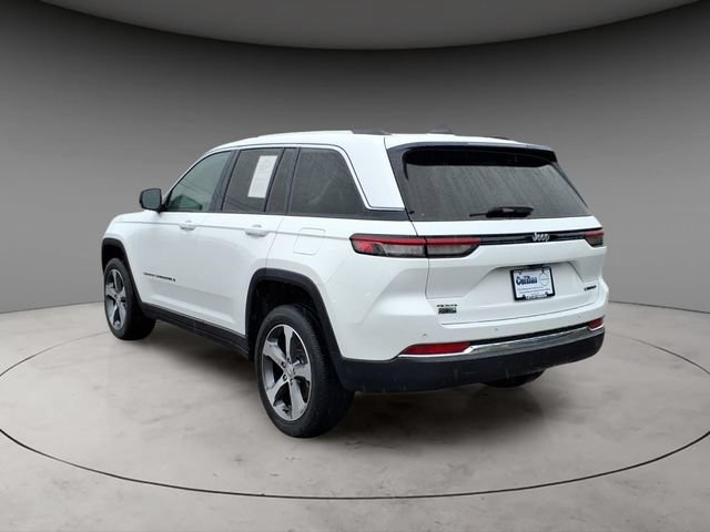 Used 2023 Jeep Grand Cherokee Limited AWD/4WD image 3