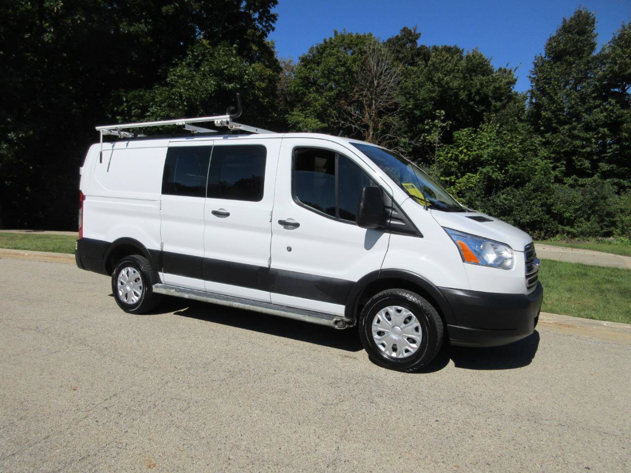 Used 2019 Ford Transit 250 130 Low Roof w/ Exterior Upgrade Package RWD image 20