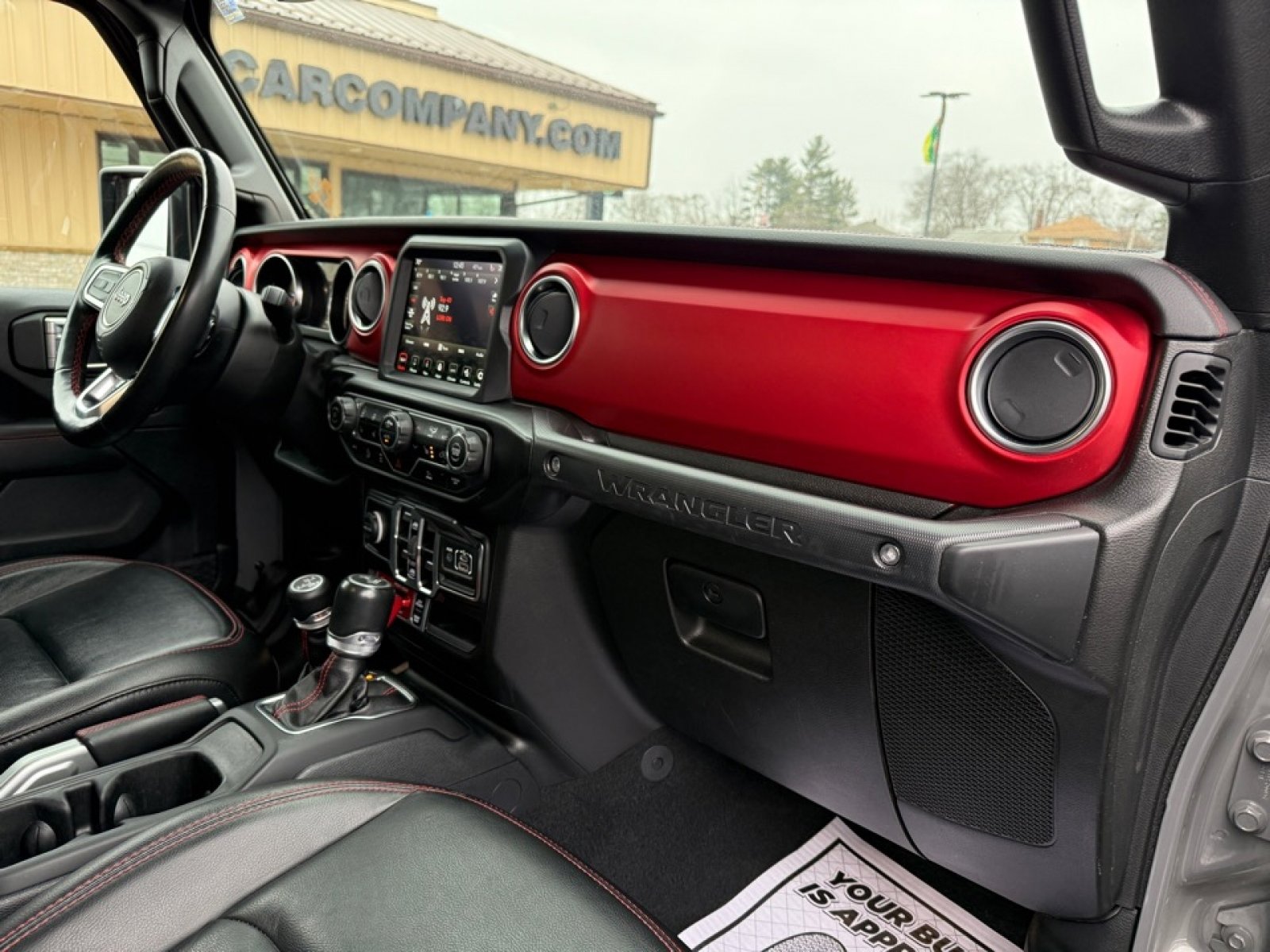 Used 2021 Jeep Wrangler Unlimited Rubicon w/ Uconnect 4C Nav & Sound Group image 12
