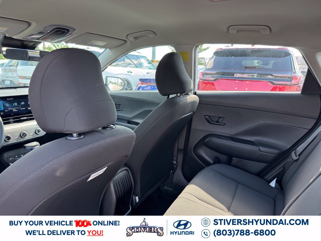New 2027 Hyundai Kona SE FWD image 19