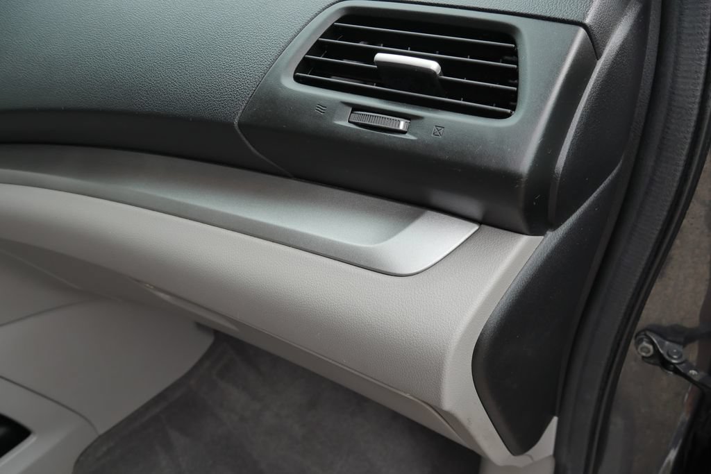 Used 2013 Honda CR-V EX image 9