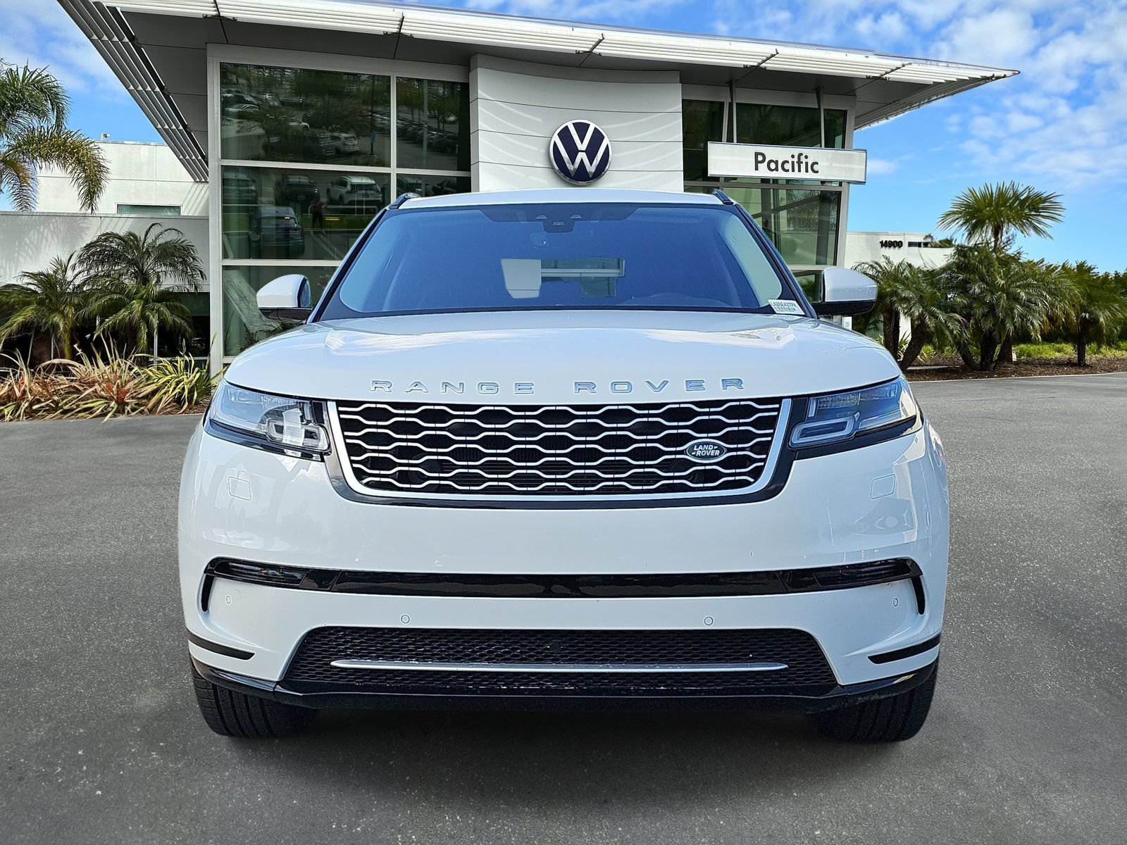 Used 2020 Land Rover Range Rover Velar S AWD/4WD image 2