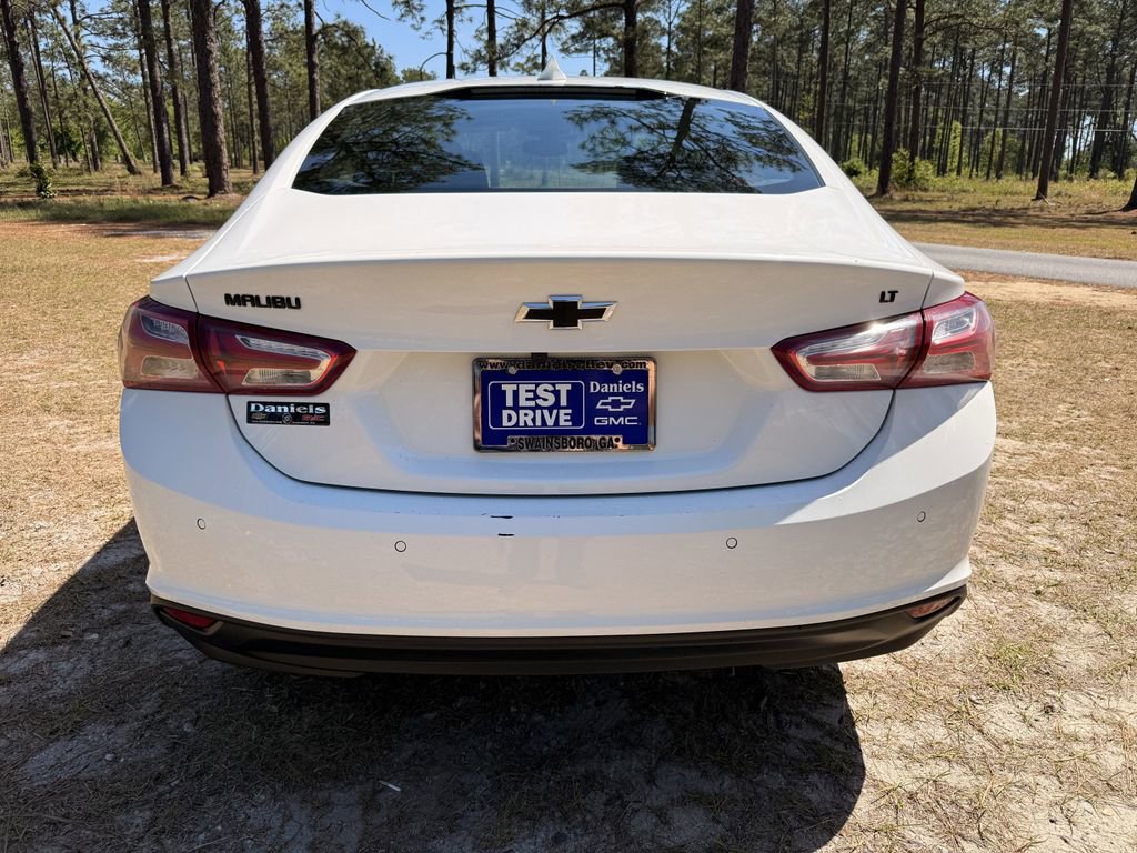 Used 2024 Chevrolet Malibu LT w/ Sport Edition FWD image 4