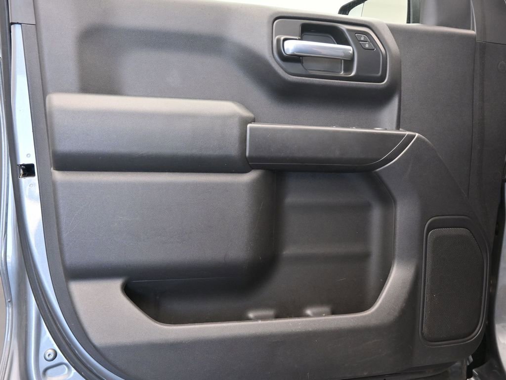 Used 2020 Chevrolet Silverado 1500 Custom w/ Custom Value Package image 22