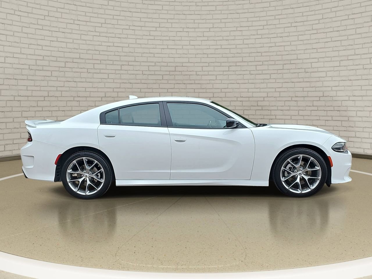 Used 2023 Dodge Charger GT image 4