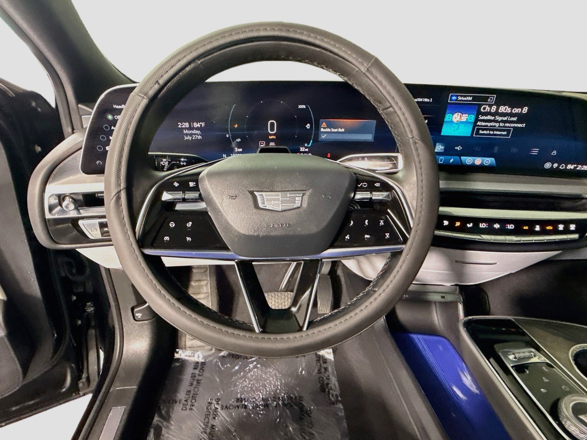 Used 2023 Cadillac Lyriq AWD image 13