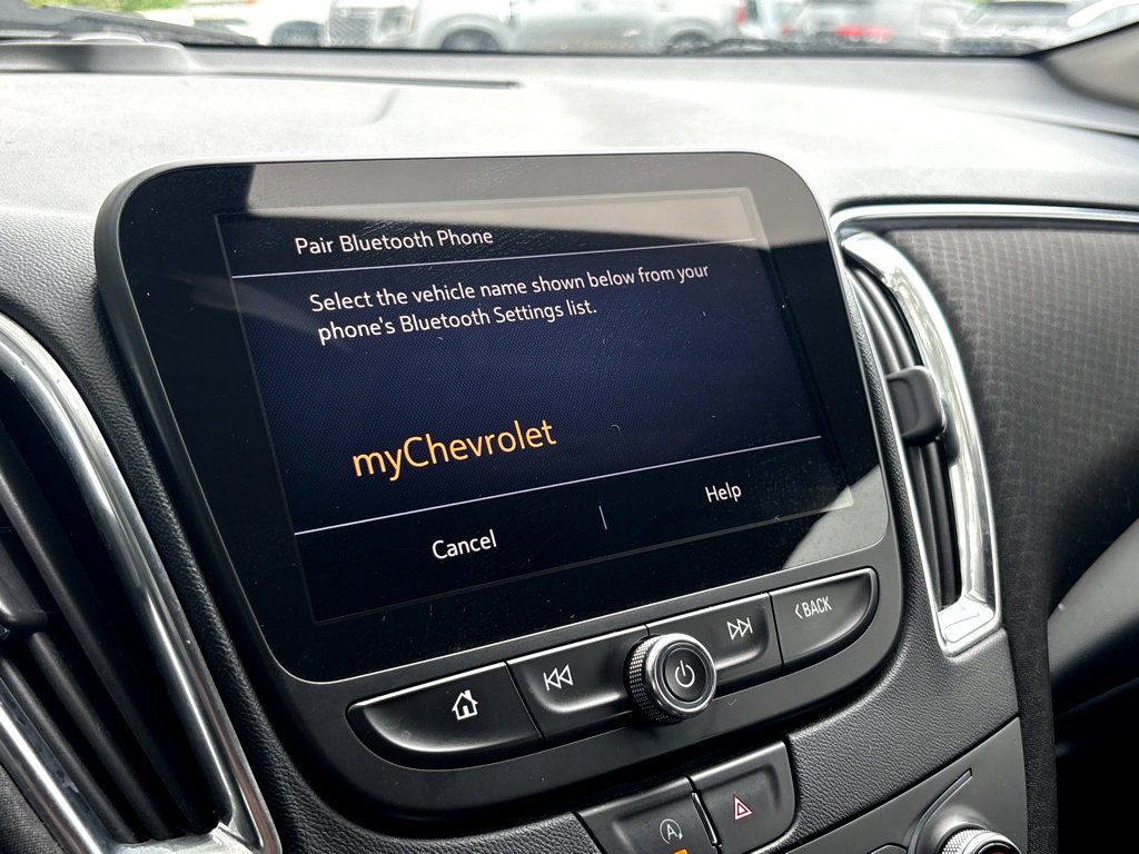 Used 2021 Chevrolet Malibu LT FWD image 6
